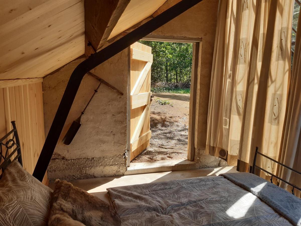 Natuurslaapkamer De Zaadeest Boskamer Lomm Exteriér fotografie