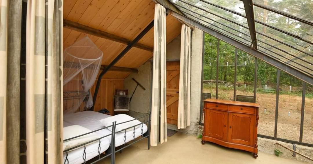 Natuurslaapkamer De Zaadeest Boskamer Lomm Exteriér fotografie